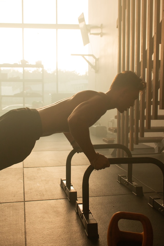 10 Simple 5-Minute Morning Workouts